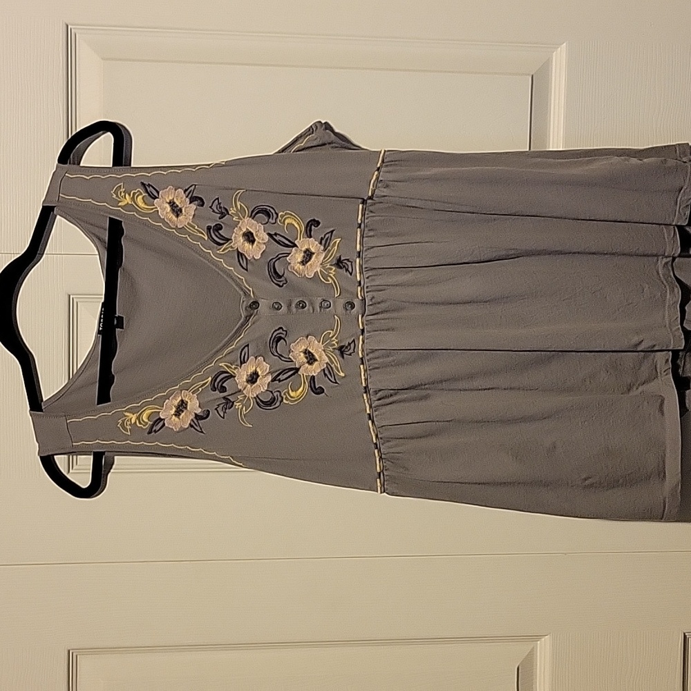 NWOT Torrid Floral Embroidered Babydoll Tank
